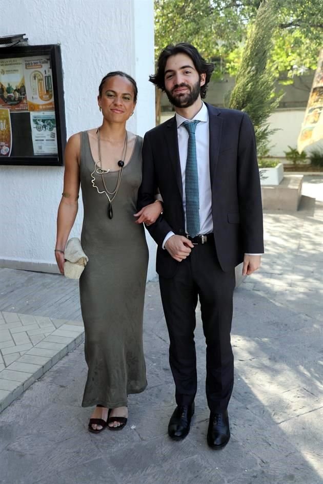 Laly Gerard y Felipe Moreli
