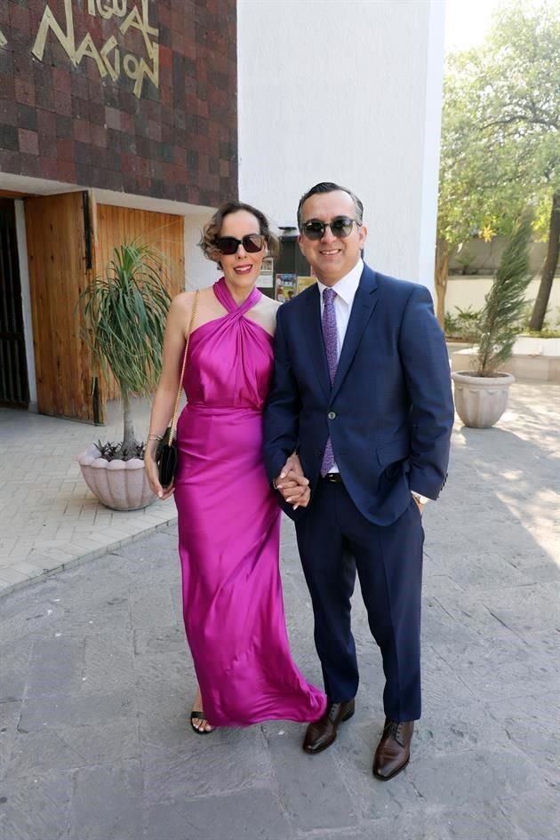 Adriana Macías y Julio Valdez