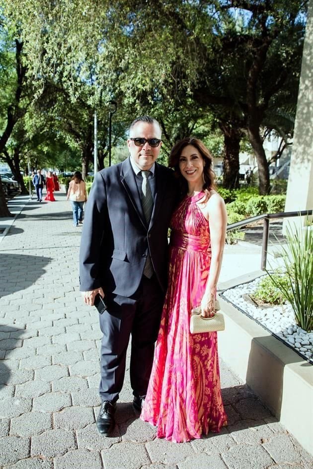 Gerardo Maltos y Georgina Mayer de Maltos