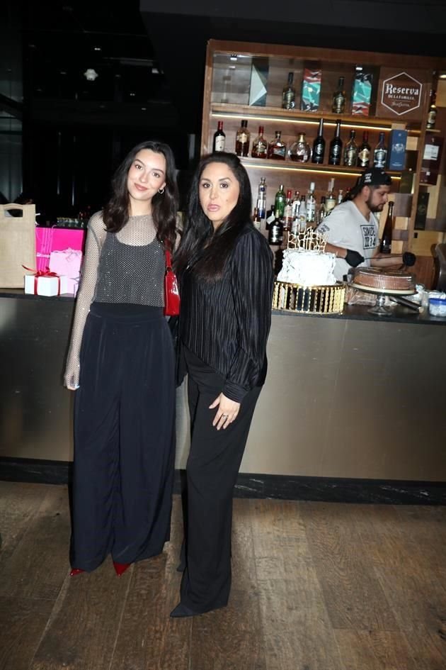 Alicia Escamilla y Mariana  Serena