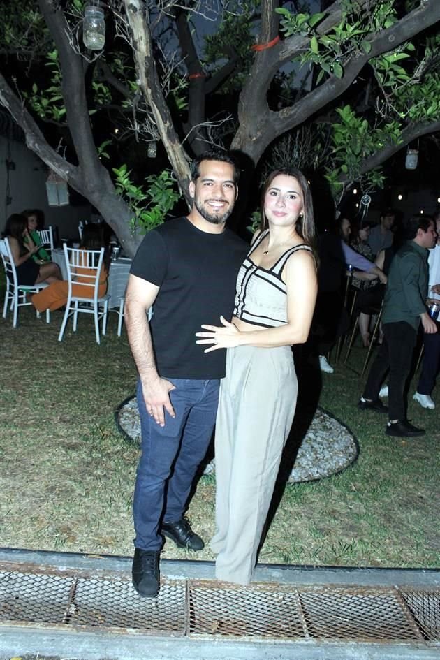 Iván Salinas y Priscilla Ochoa