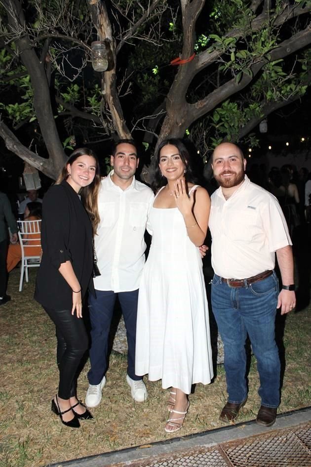 Magda Álvarez, Gustavo Vela, Luisa Salinas y Ramiro Guajardo