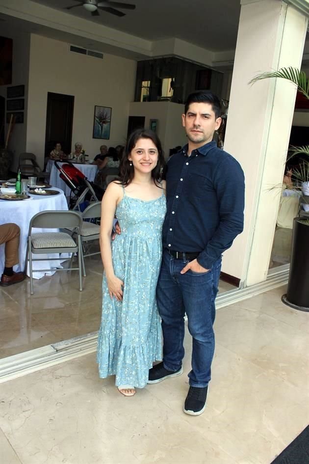 Maleni Mendoza y Alejandro Lozano