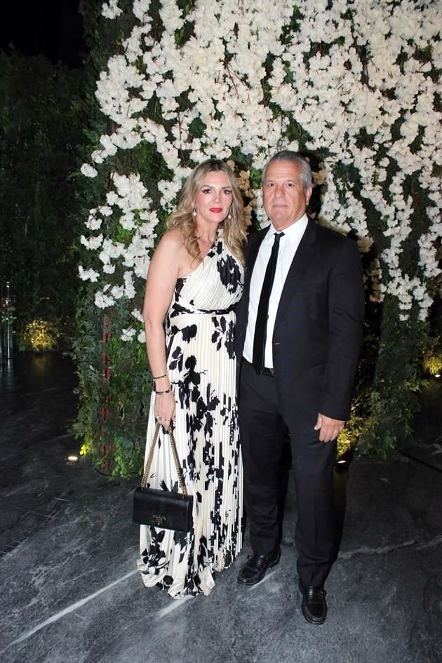 Anabel Montemayor y Héctor Chapa