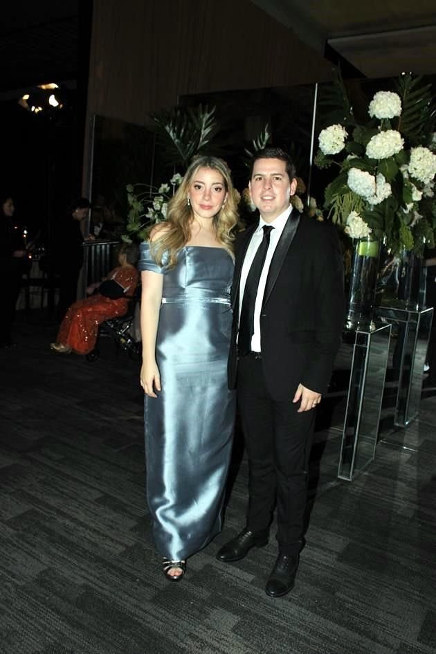 Krizia Moreno y Fernando Cavazos