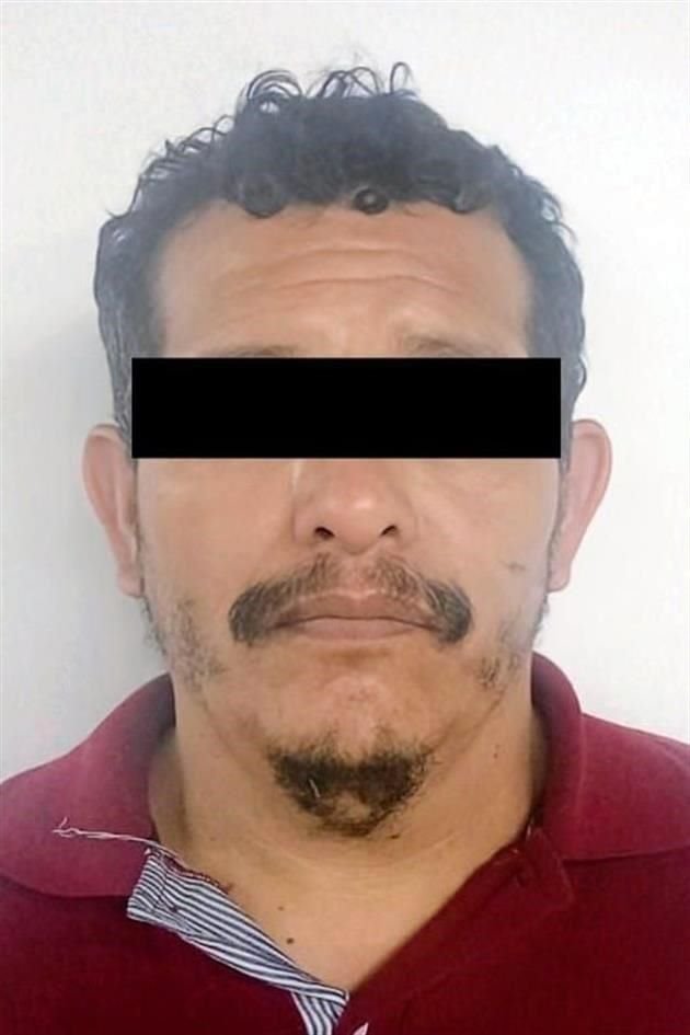 El detenido fue identificado como Juan Pablo N., de 46 años de edad.