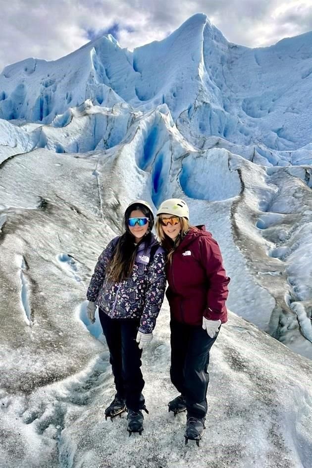 LA PATAGONIA, ARGENTINA Danna Garza y Rebeca Gómez en La Patagonia, Argentina