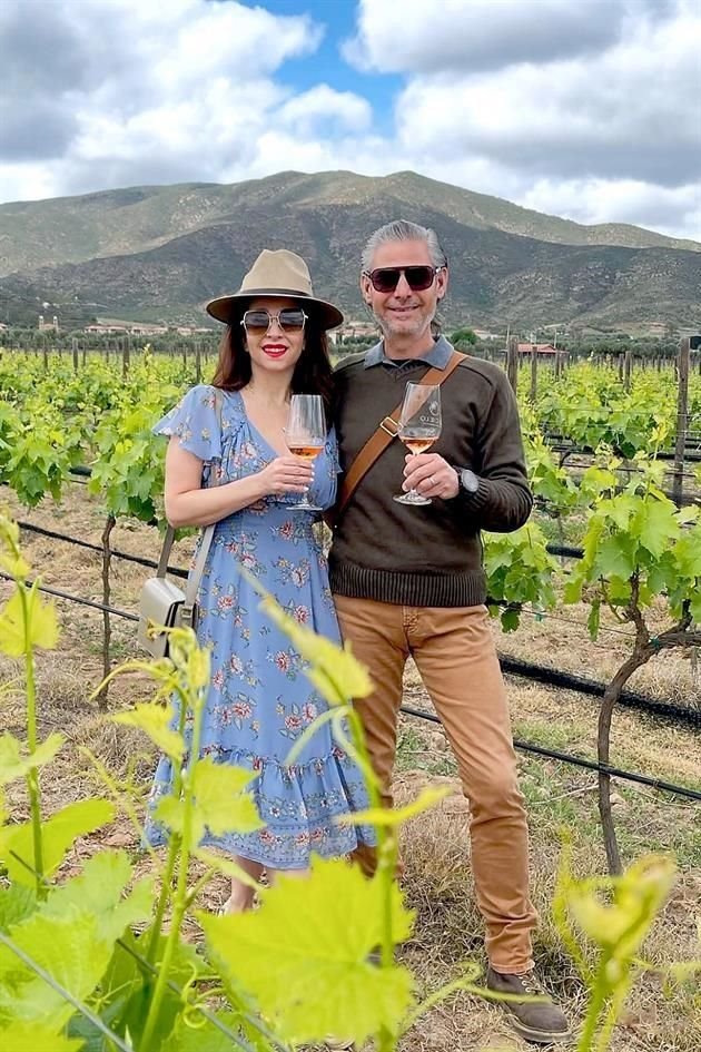 VALLE DE GUADALUPE. Gabriela Elizondo de García y Federico García Iza