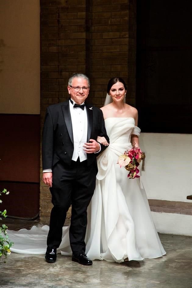 La novia con su papá, Homero Villarreal Junco