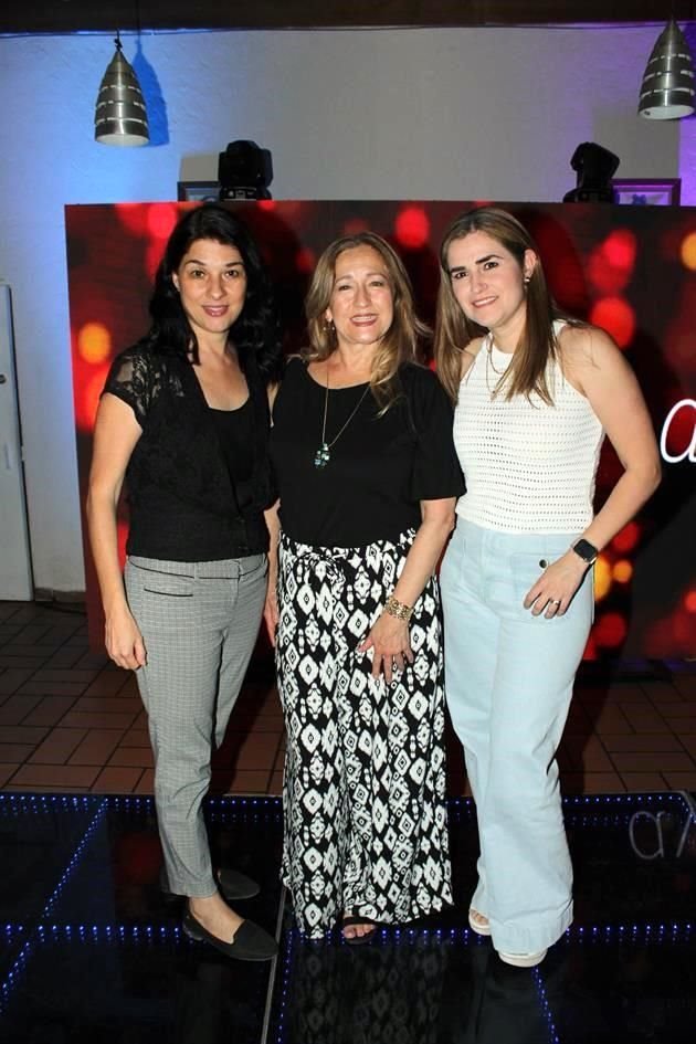 Mayela Morales, Cecilia González y Érika Jaime