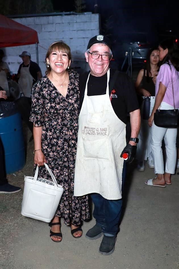 Dora Luz Lujano y Gerardo Martínez