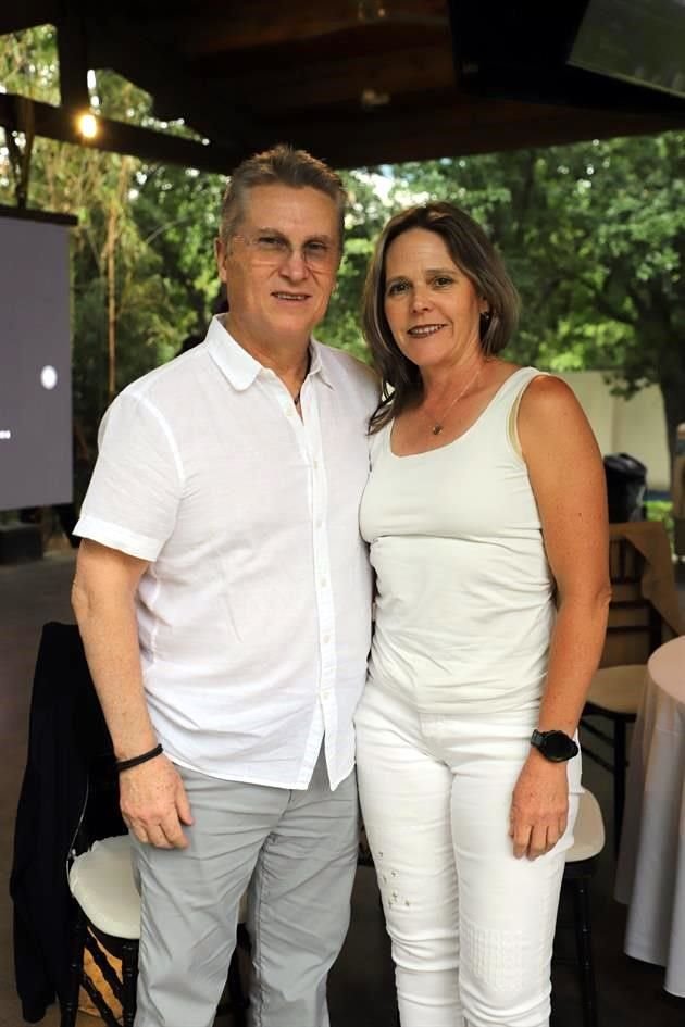 Fernando Mazin y Isabel Ortuza