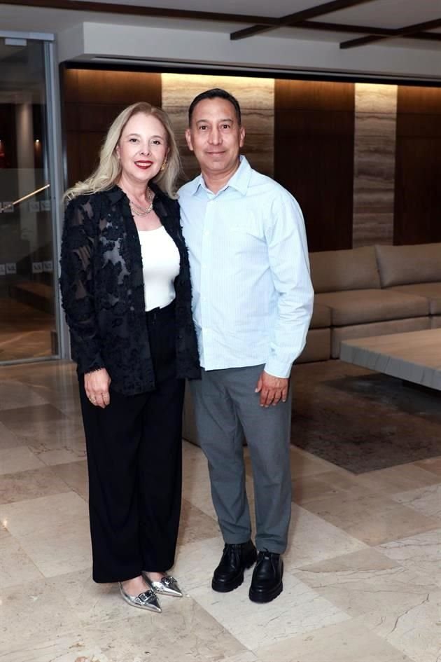 Maru Ruiz de Ortegón y Jorge Ortegón