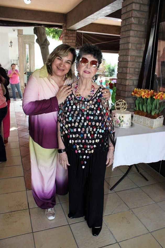 Patricia Ramírez y Rossy Romo
