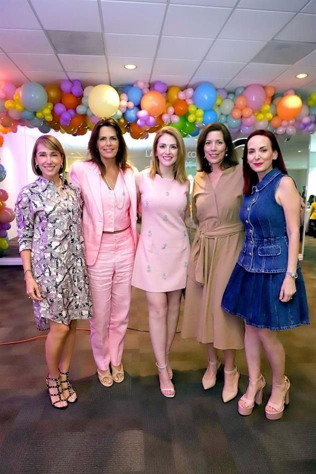 Graciela Maldonado de Lorenzen, Rosa María Oliver de Blanco, LA FESTEJADA, María Constanza Pardo de Barrios Gómez y Mónica García de Moyeda