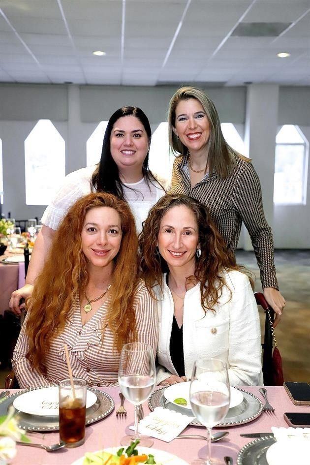 Cynthia Rubio de Martínez, Caty Villarreal de Safi, Mariel Guerra de Regules y Paty Garza de Pérez Maldonado
