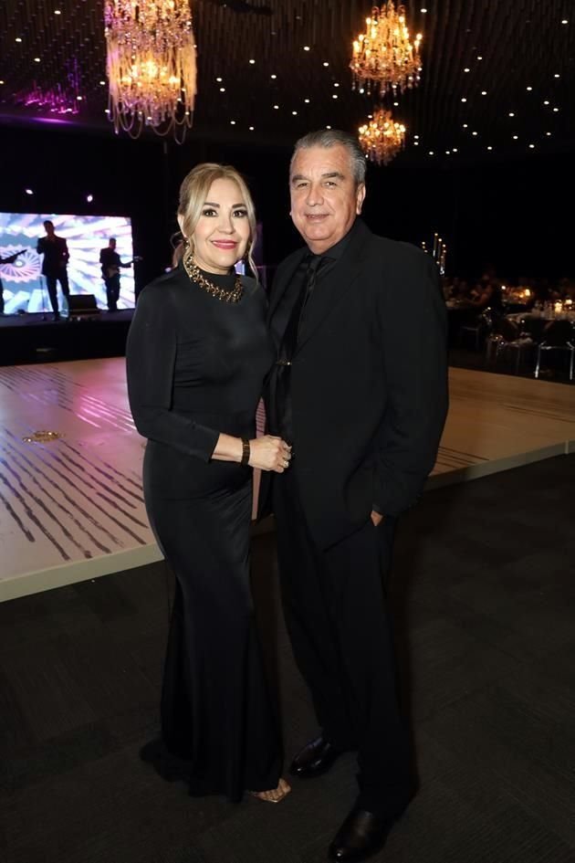 Sandra Torres y Mario Ruiz
