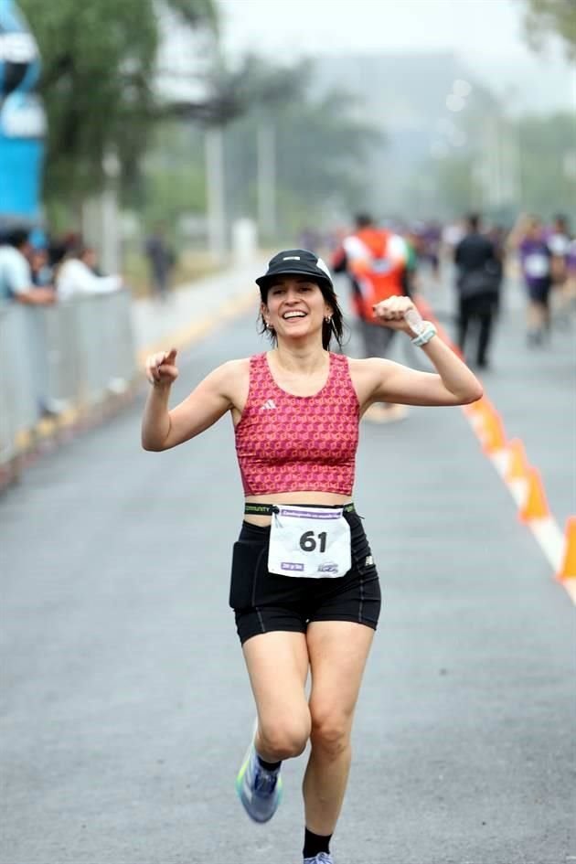 Mayela Treviño 3er lugar femenil 5K