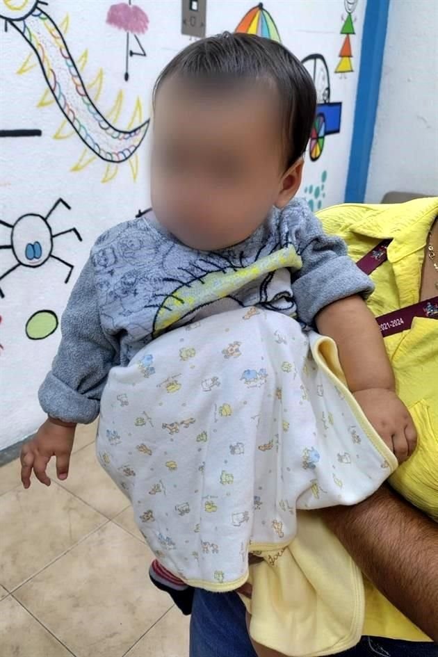 Con engaños, una mujer que se identificó como Valeria, dejó a la bebé de unos 9 meses con una joven que atendía el negocio.
