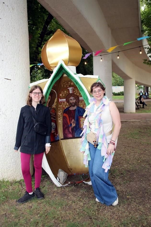 María José Garza Magallanes y Fernanda Garza Magallanes