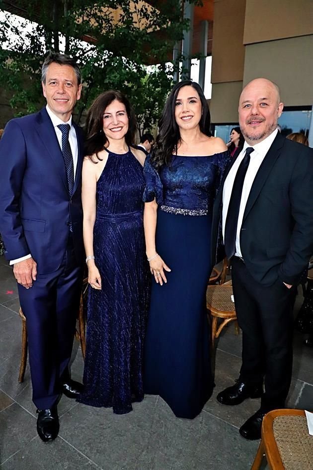 Helmuth Ruther, Verónica Vélez de Ruther, Claudia Adame de Alanís y Juan Carlos Alanís