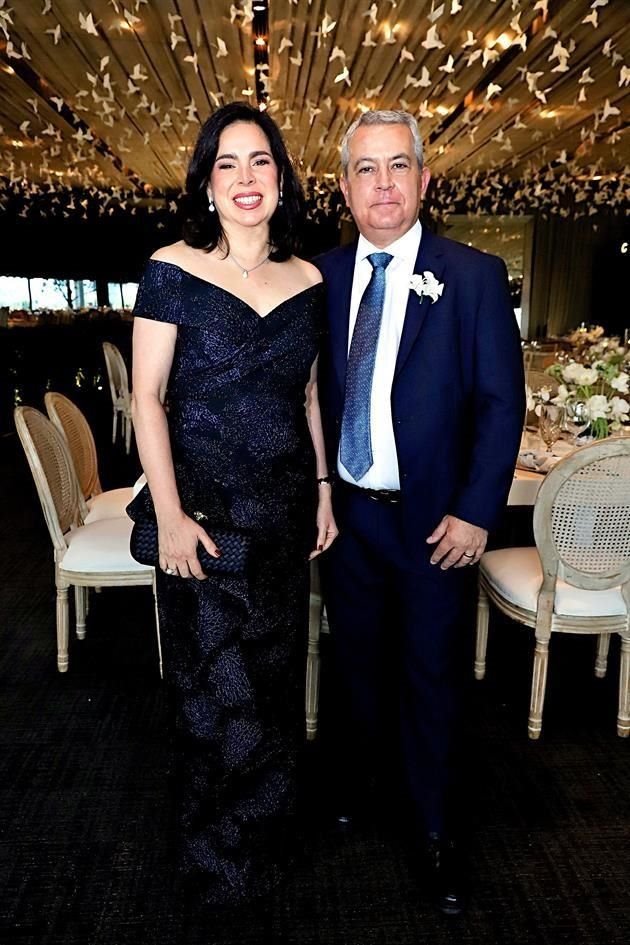 Gabriela Riveros de Zambrano y José Manuel Zambrano