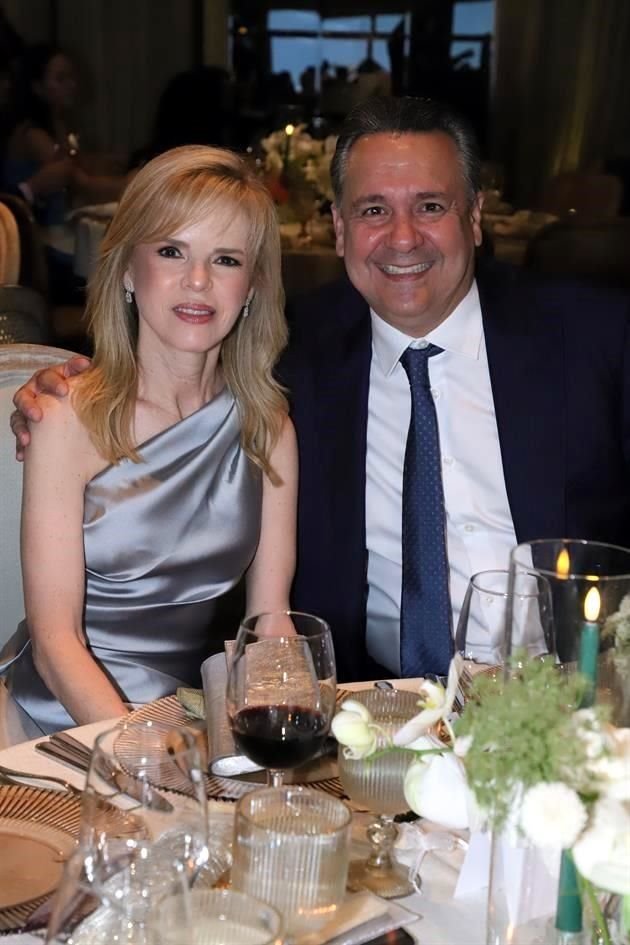 Sonia Pérez de Abramo y Miguel Ángel Abramo