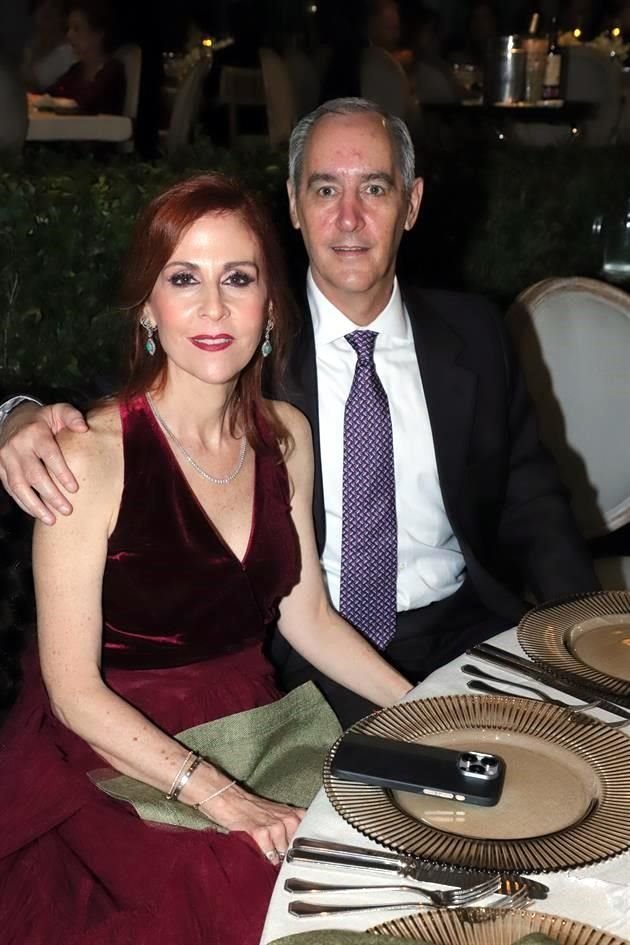 Yolanda Rocha y Jaime Garza
