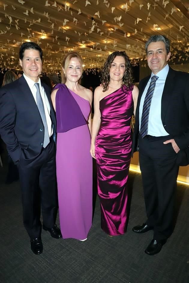 Fernando Páez, Ana Paula Lozano, Totoy Villanueva de Cabañas y Santiago Cabañas