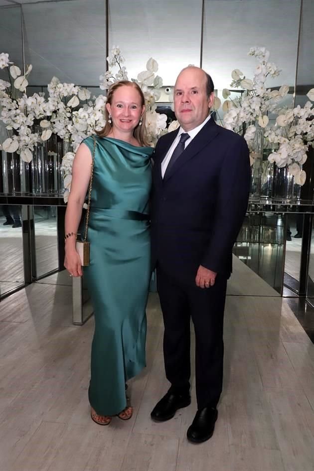 Alicia Sada de Elizondo y Eduardo Elizondo