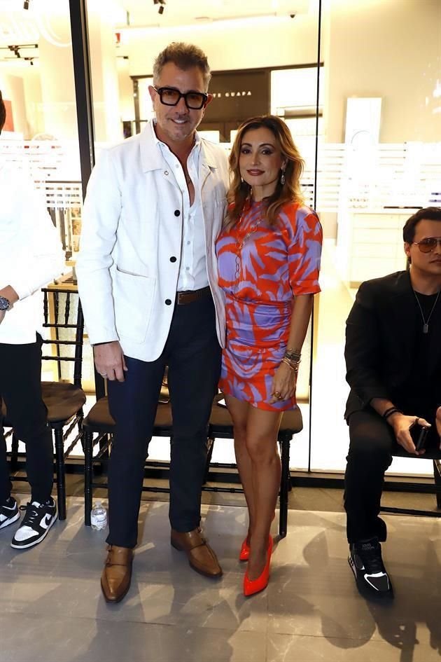 Marco Becerra y Lourdes Tirado de Becerra