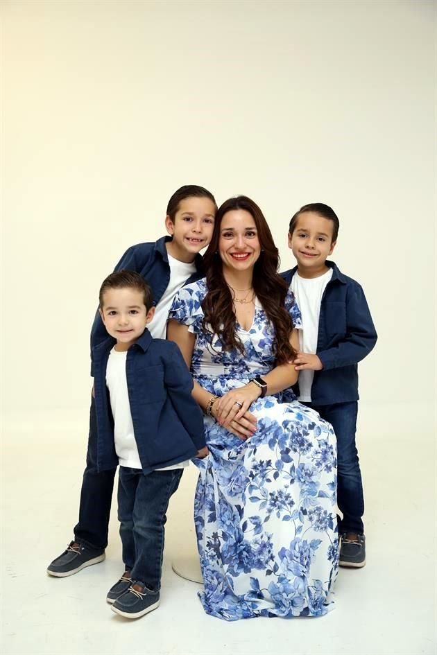 Aarón González, Nayeli Maldonado, Emilio González y Eugenio González