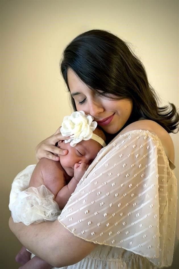 Gabriela Villarreal y Adriana Valeria Guerra Villarreal