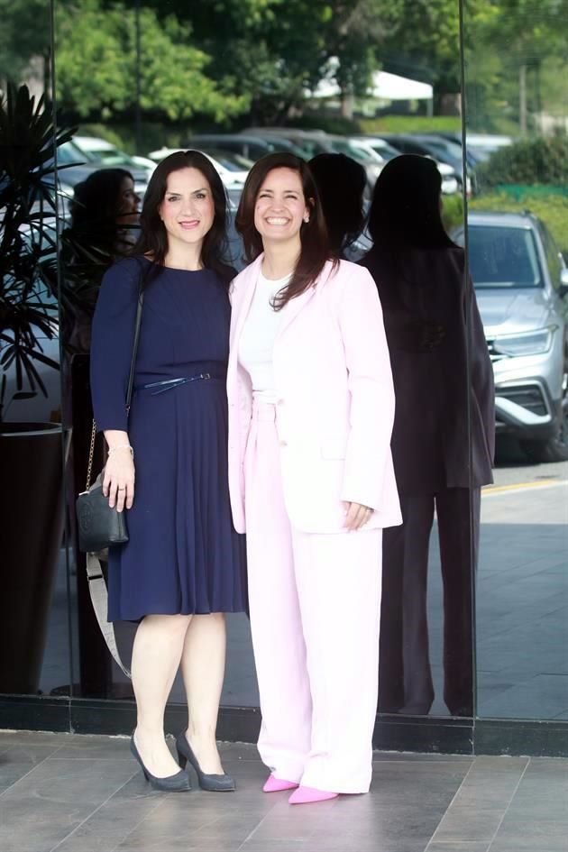 Karina Leal y Cristina Salazar