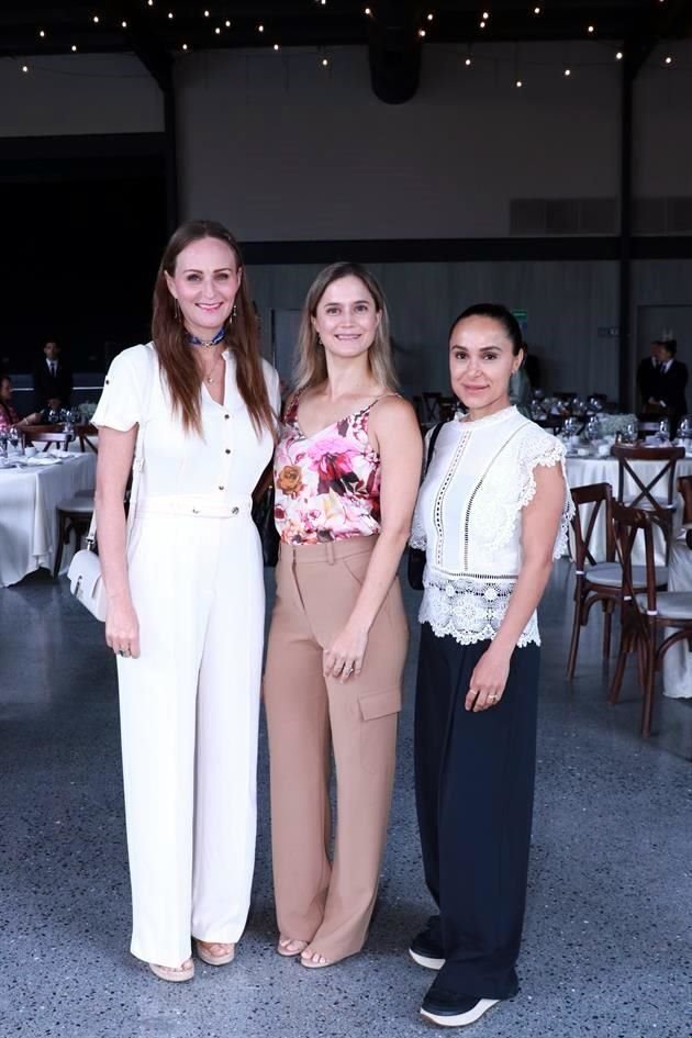 Miriam Beer, Miriam Vandeweerd y Talina Flores