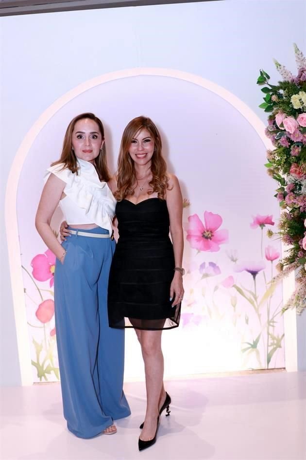Alejandra González y Evelyn Rodríguez