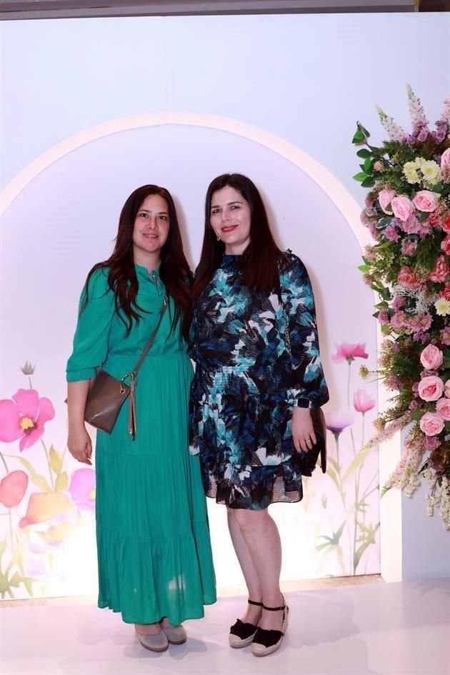 Emilia Salinas y Érika Leal
