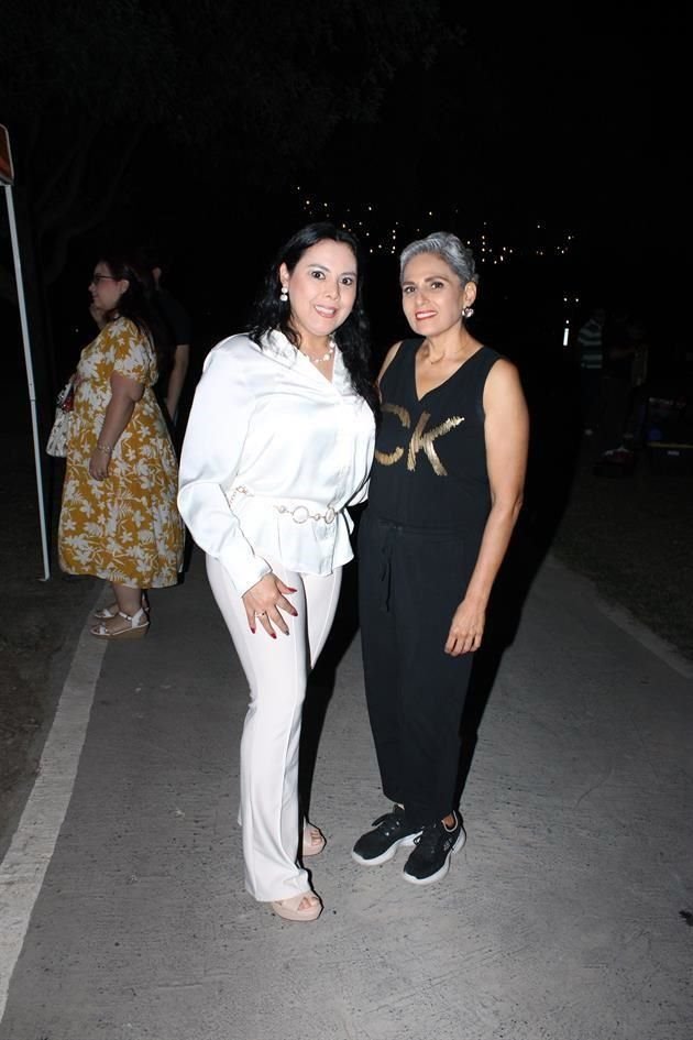 Irma Garza y Nancy Villarreal