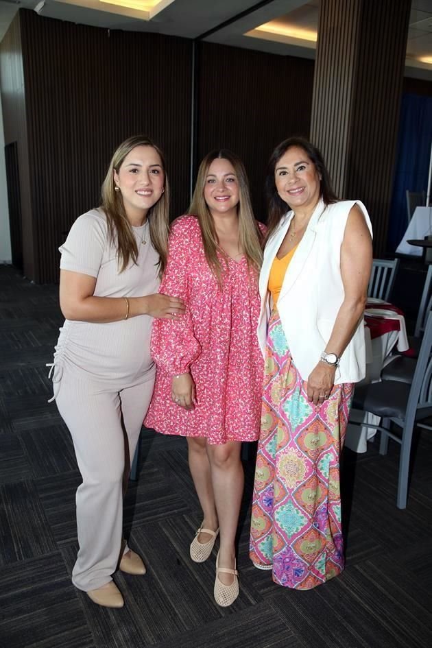 Paola Bruno, Nelly Rodríguez y Malena Saldaña