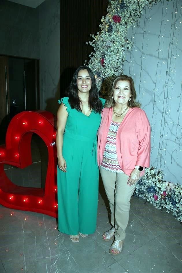 Adry Sandoval y Lily Sandoval