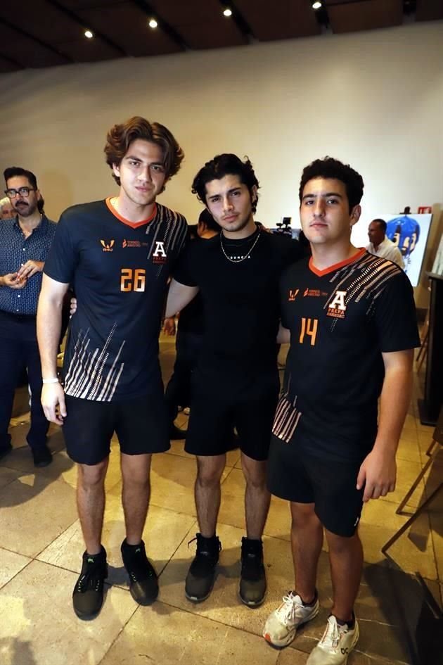 Eugenio Iza, Ramiro Tijerina y Juan Pablo Romero