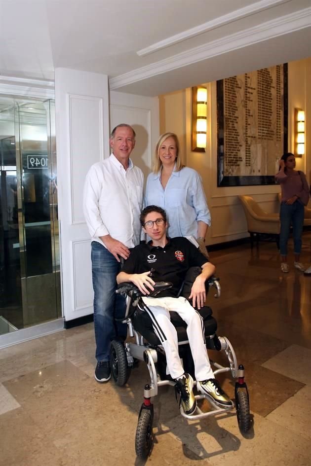 Sergio García, Magdalena Pozas de García y Alberto García Pozas