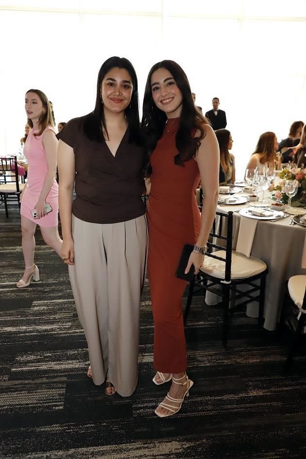 Mónica Munguía y María Fernanda de la Fuente