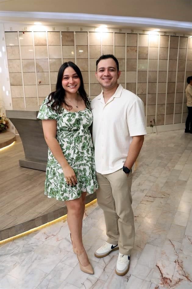 Natalia Santiago y Ángel Ortiz