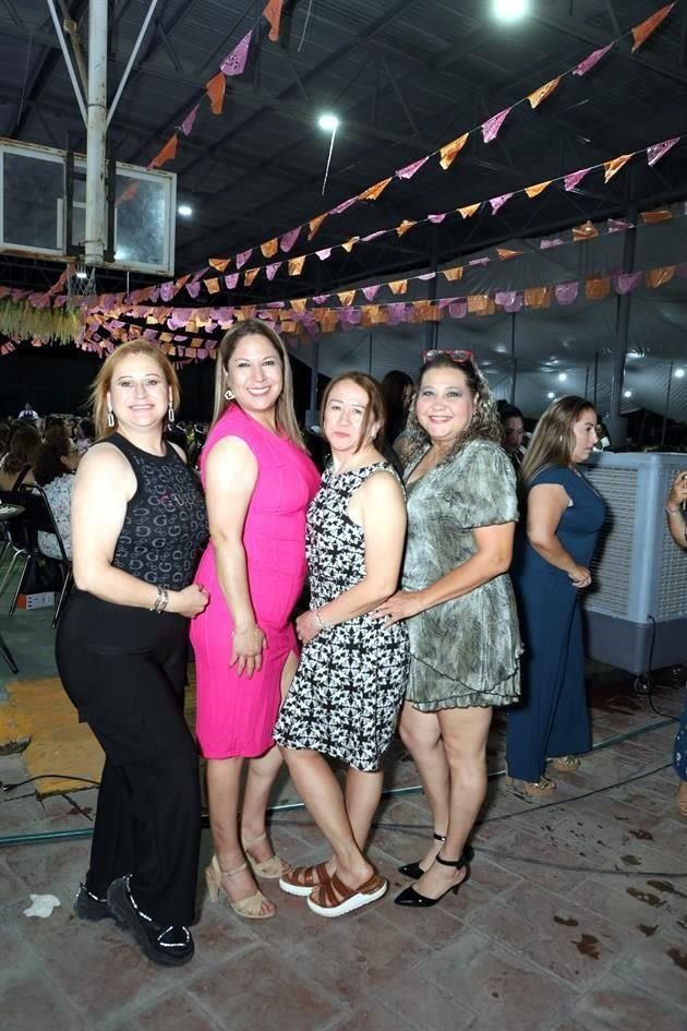 Magda Muñoz, Sandra Dávila, Lety Ortega y Gaby Espinosa