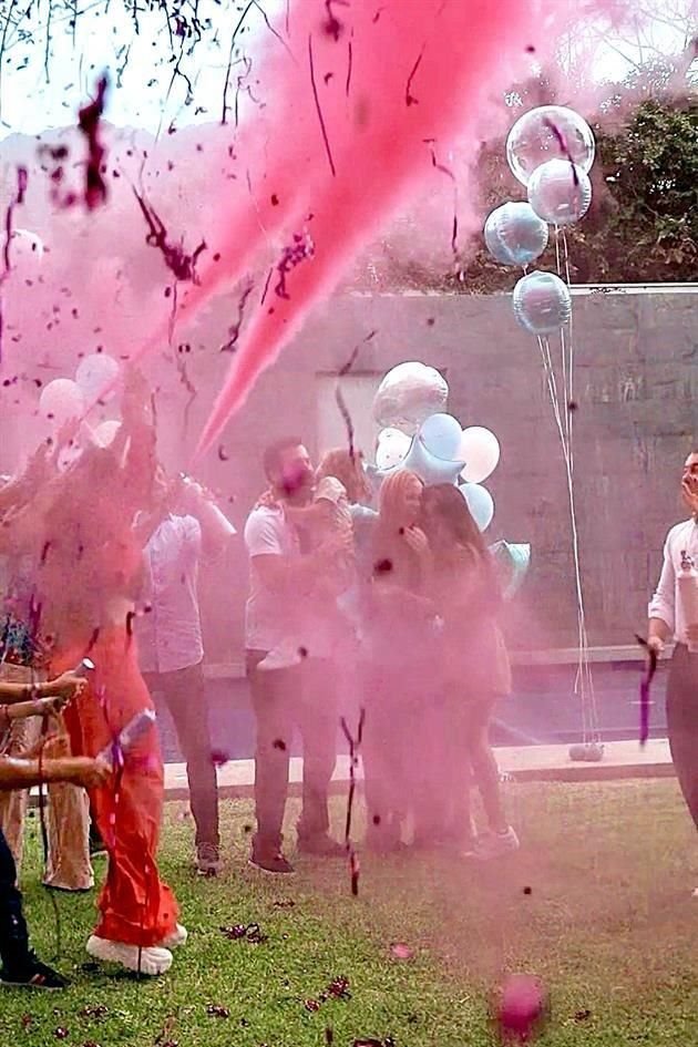 El el 'gender reveal' del sexo de sus bebés se realizó el viernes 9 de mayo.