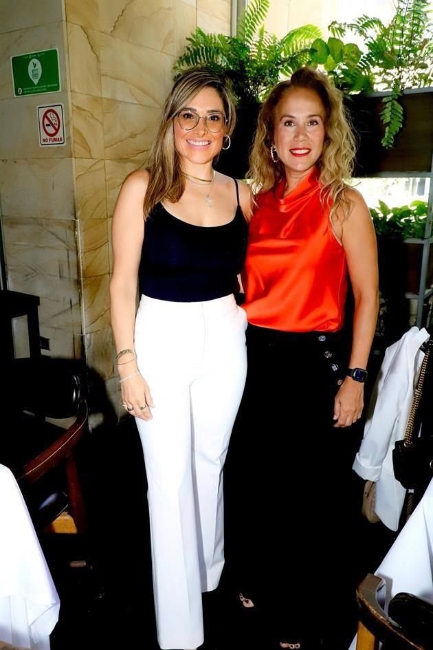 Paulina Rivera y Olivia González