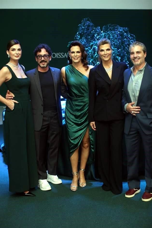 Yaya Kosikova, Joss Sacre, Rosa María Oliver, Montserrat Oliver y Ernesto Ibarra