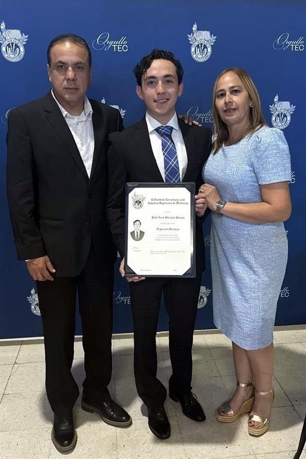 Luis Morales, José Luis Morales y Blanca Blanco de Morales