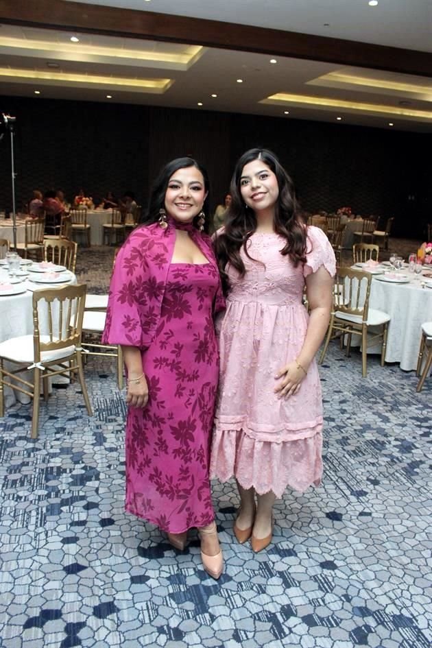 Mónica López y Shania López